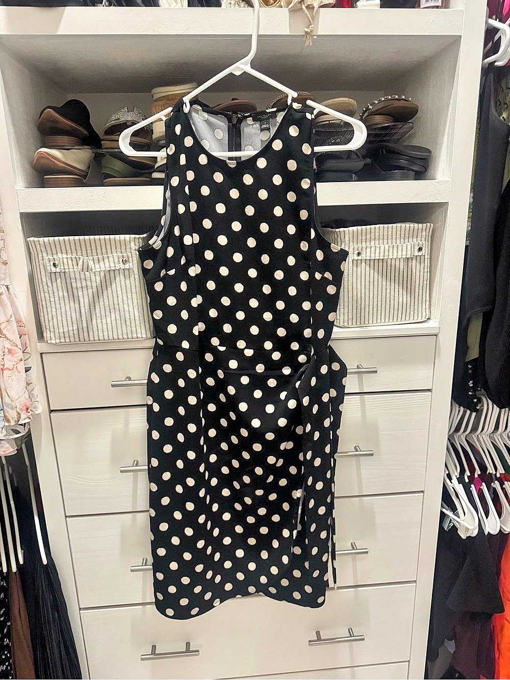 Ann Taylor Polka Dot Midi Dress Size 4 Like New